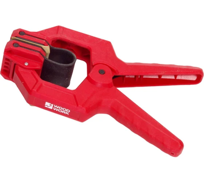 Прижим пружинный для фиксации кромки	